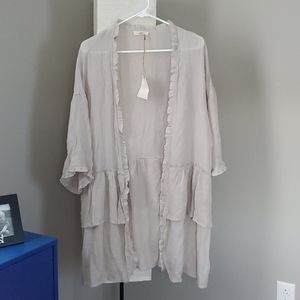 Easel Ruffled Kimono